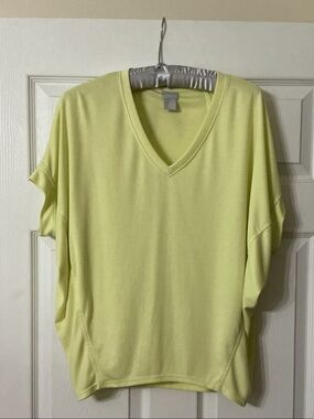 Chico’s Soft V-Neck Short Sleeve Top in Pale Yellow